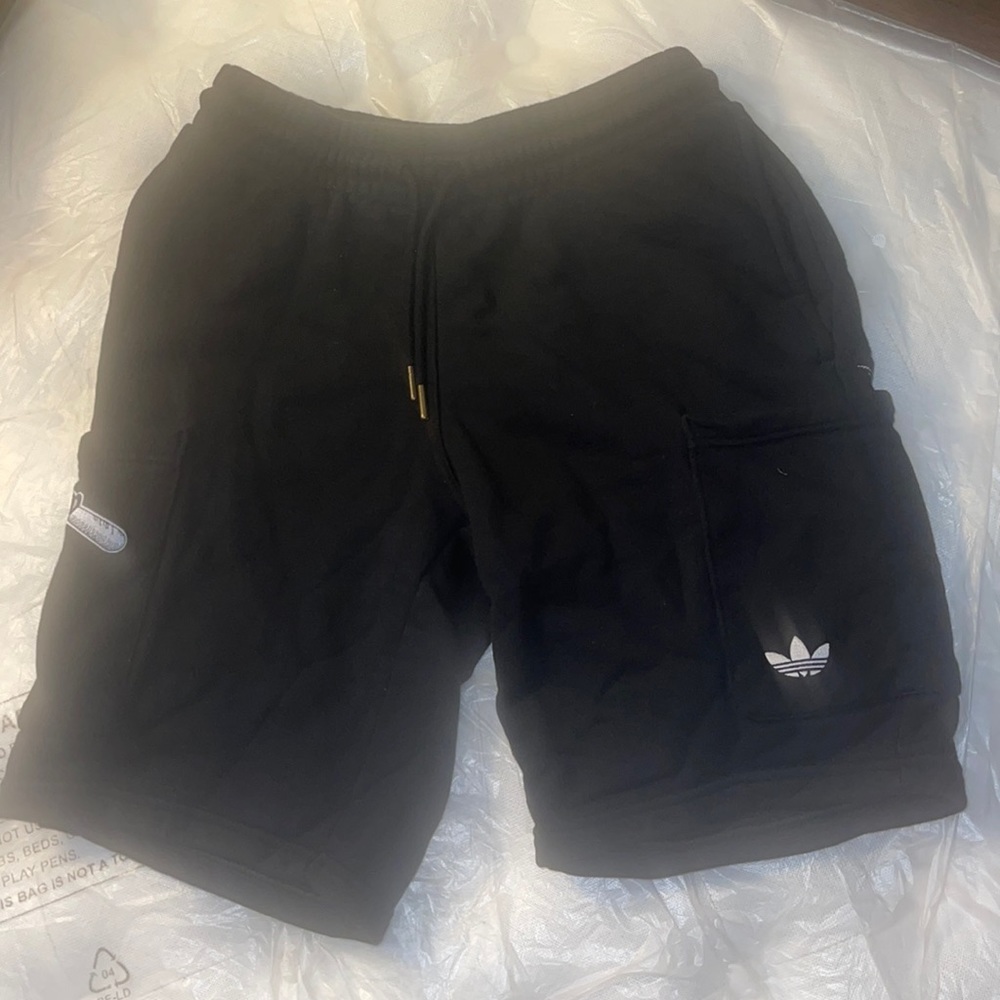 Mens adidas size small good condition
